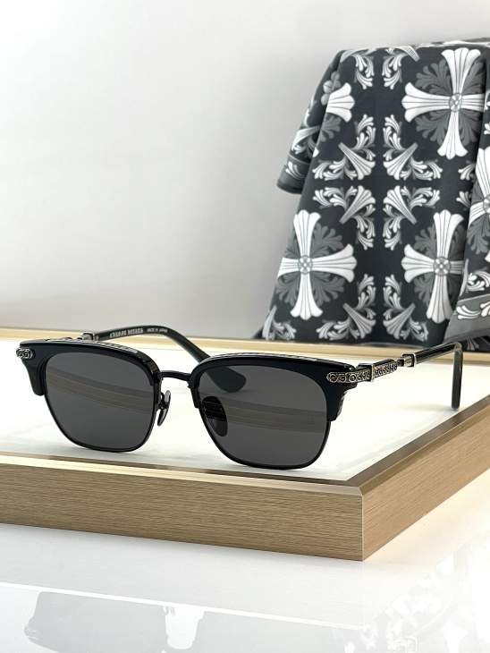 Picture of Chrome Hearts Sunglasses _SKUfw76513149fw